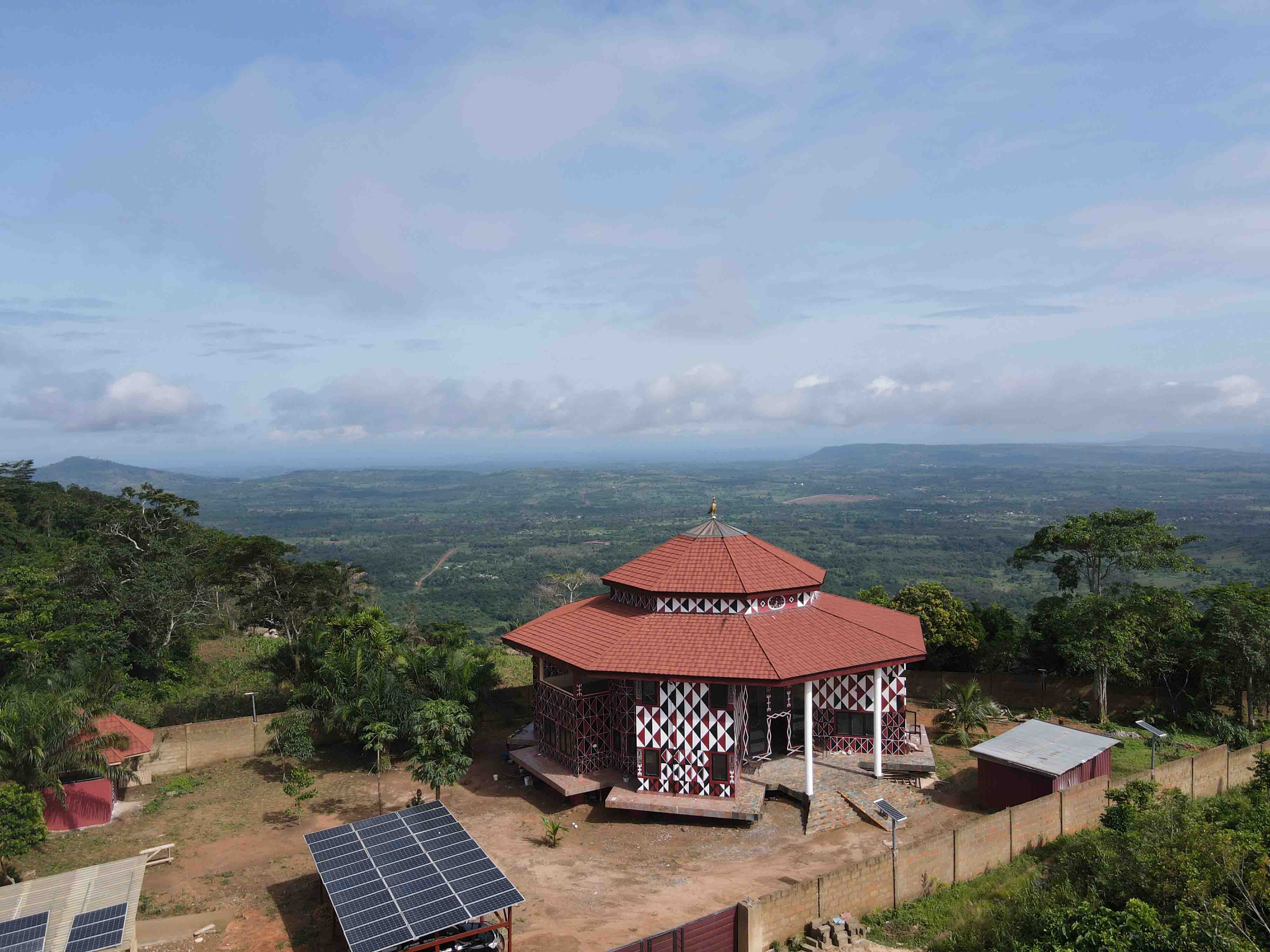 Abibitumi Conference Centre finish 1